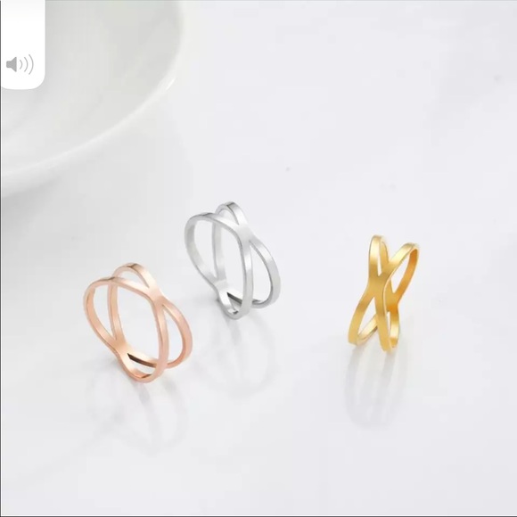 CRISS CROSS GOLD Stainless Steel Ring Minimalist SIZE 10 with GIFT Bag - Picture 5 of 10